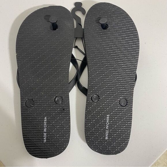 Black & White Flip Flops, Size XL 11/12 fits like 10 - Picture 6 of 7